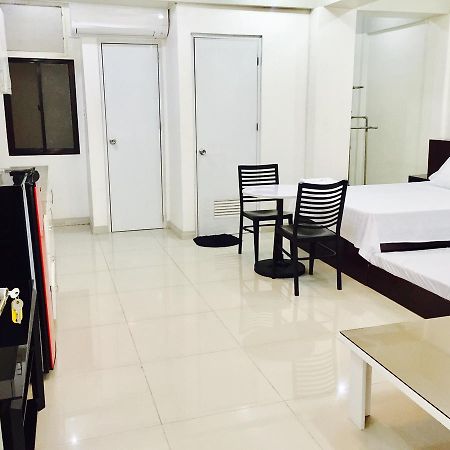 Residencia San Vicente - Pasay -Budget Hotel Manila Kültér fotó